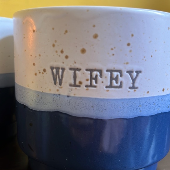 Set of two Hubby - Wifey mugs - Belle Madison - Picture 9 of 10